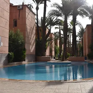 private-apartment-seasonal-swimming-pool-free-parking.marrakeshhotelsmorocco.com/